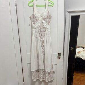 NWT Miss Rosier White Lace Dress
